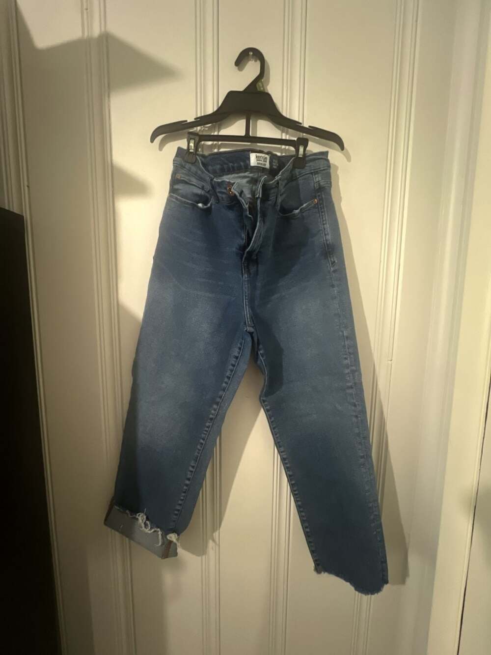 kensie Women's Blue Denim High Waist Crop Barrel Jeans